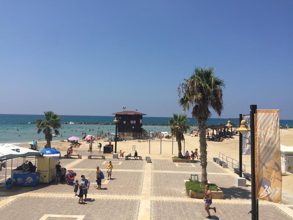מגדל אלמוג חיפה - דירות "בלו ביץ'" על הים Buitenkant foto